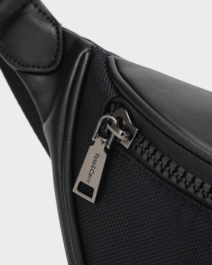 Eclipse Nylon Fanny Pack in Black